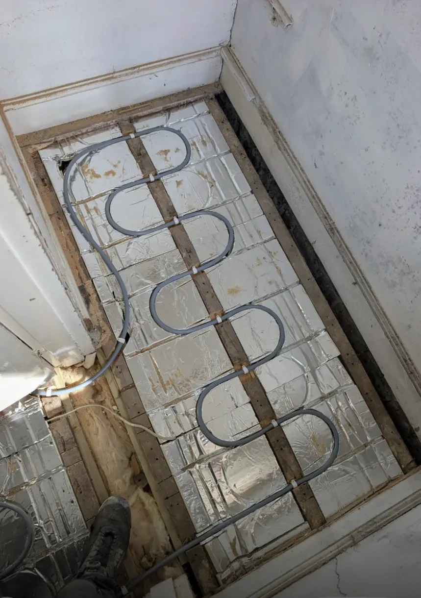 Warm water underfloor heating installation in Hampshire